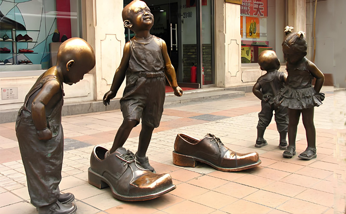 鑄銅小品雕塑市井煙火，讓步行街“活”起來(lái)
